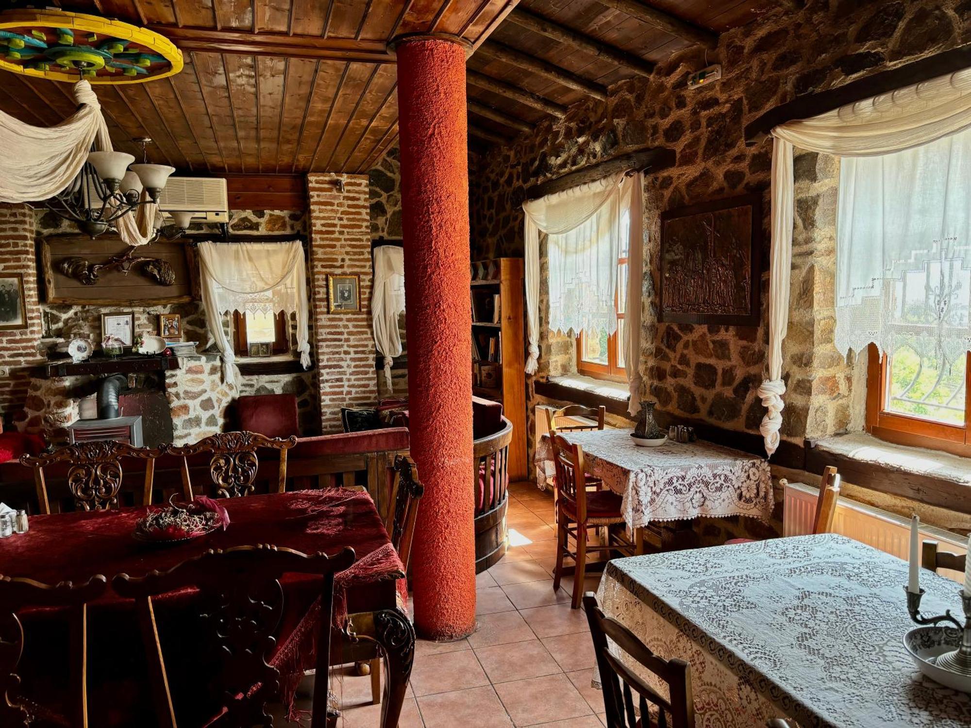 Iaspis Guesthouse Sidhirokhórion Exterior foto